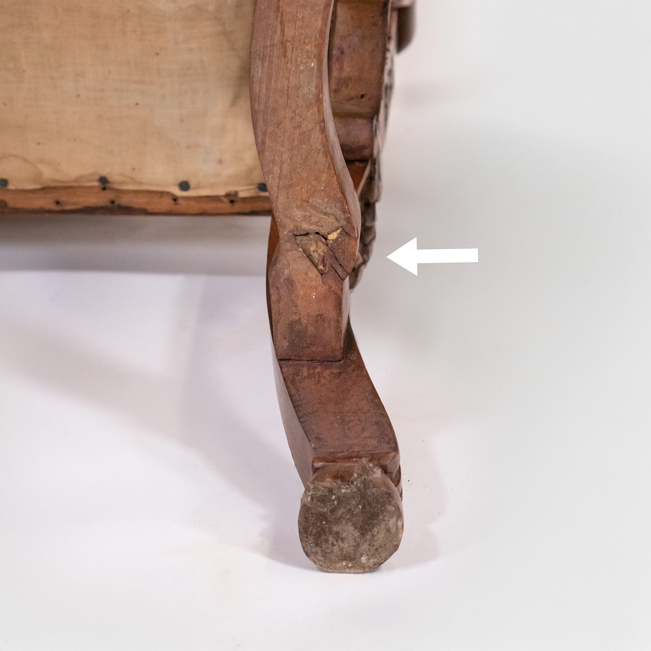 Pair of Large 19th C. French Régence / Louis XIV–XV Revival Hand‑Carved Walnut Fauteuil Armchairs/Thrones with Aubusson‑Inspired Tapestry - Image 13