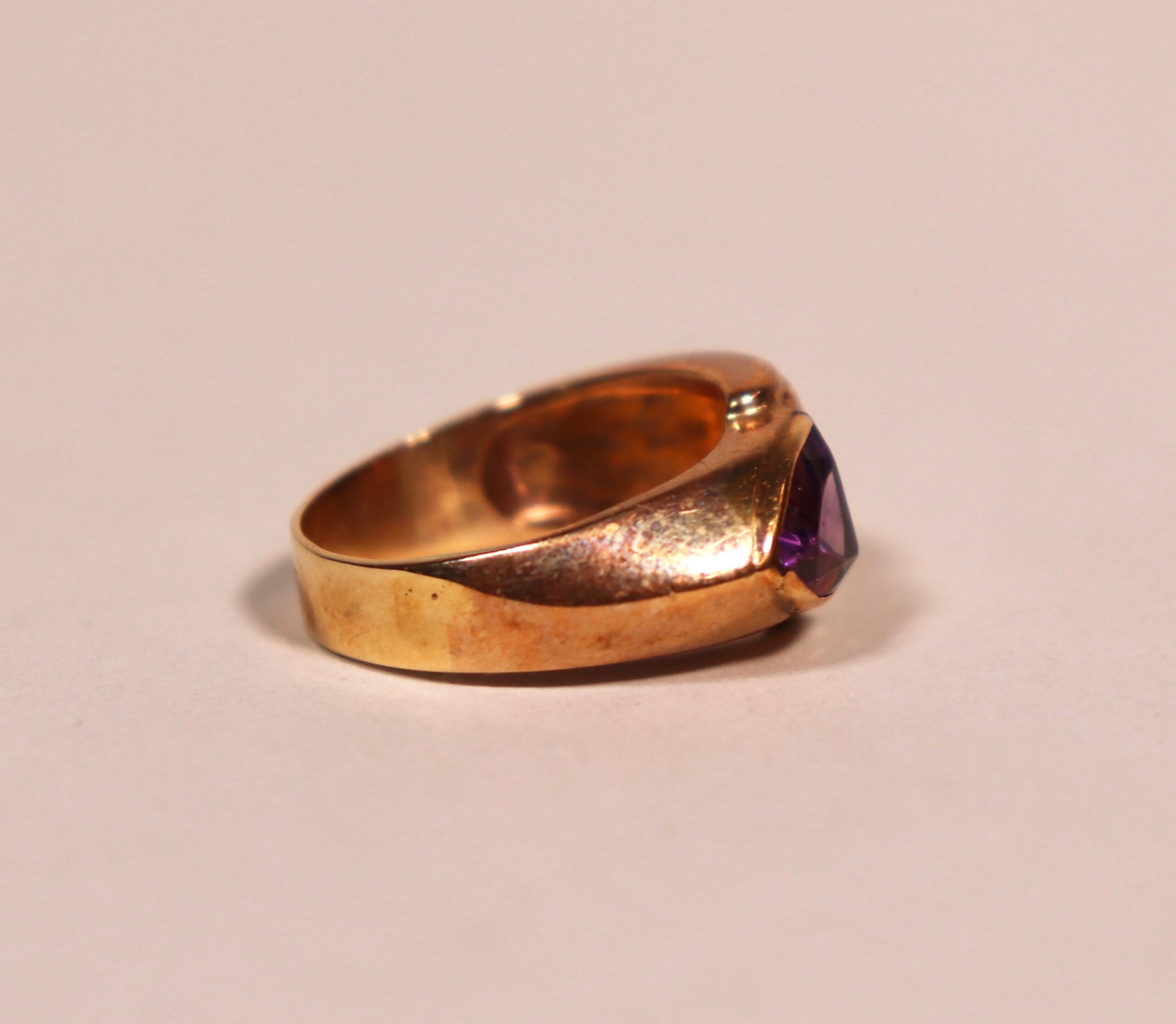 Vintage Amethyst 14K Gold Ring - Antiques Resources, Chicago