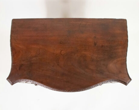 Early George III Mahogany Serpentine Bachelor's Chest With Brushing Slide - Image 7