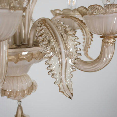 Vintage Baroque Style Crème Brûlée with Honey Lattimo Murano Chandelier - Image 19