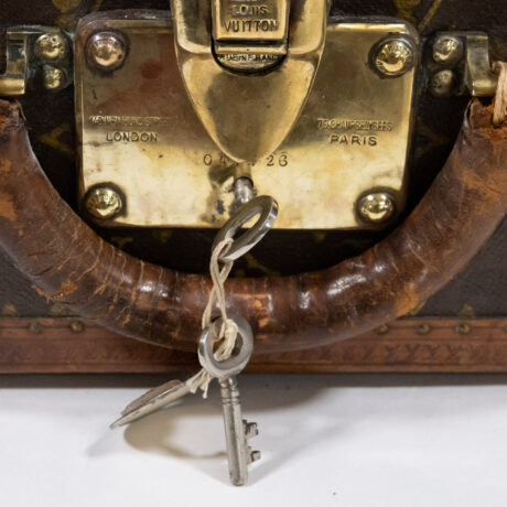 Early 20th Century Louis Vuitton Luggage Set with Provenance from Charlotte Whitney Allen - Image 17