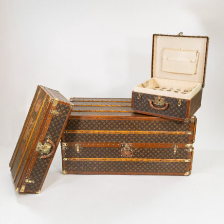 Early 20th Century Louis Vuitton Luggage Set with Provenance from Charlotte Whitney Allen - Image 2