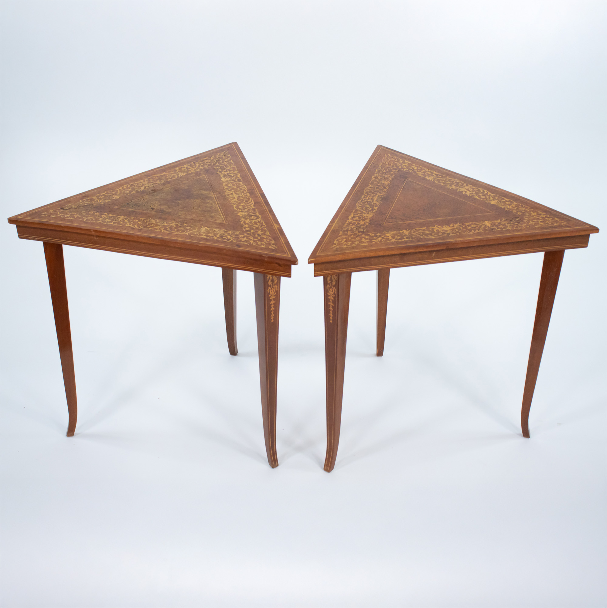 Pair of Vintage Italian Sorrento Style Marquetry Triangular Side Tables, c. 1970 - Image 20