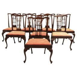 Set of Eight Edwardian English Chippendale Revival Mahogany Chairs